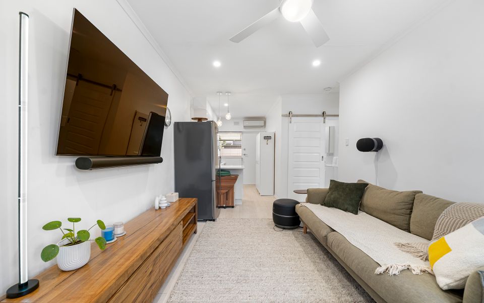 Henley Beach Retreat