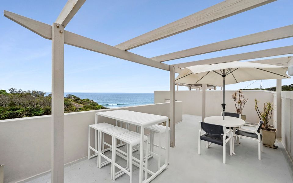 Ocean view unit with Private Rooftop