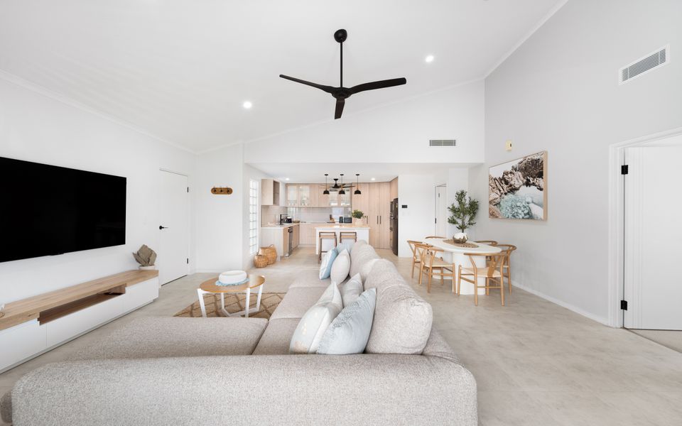 Unit 4 Tuscany Shores