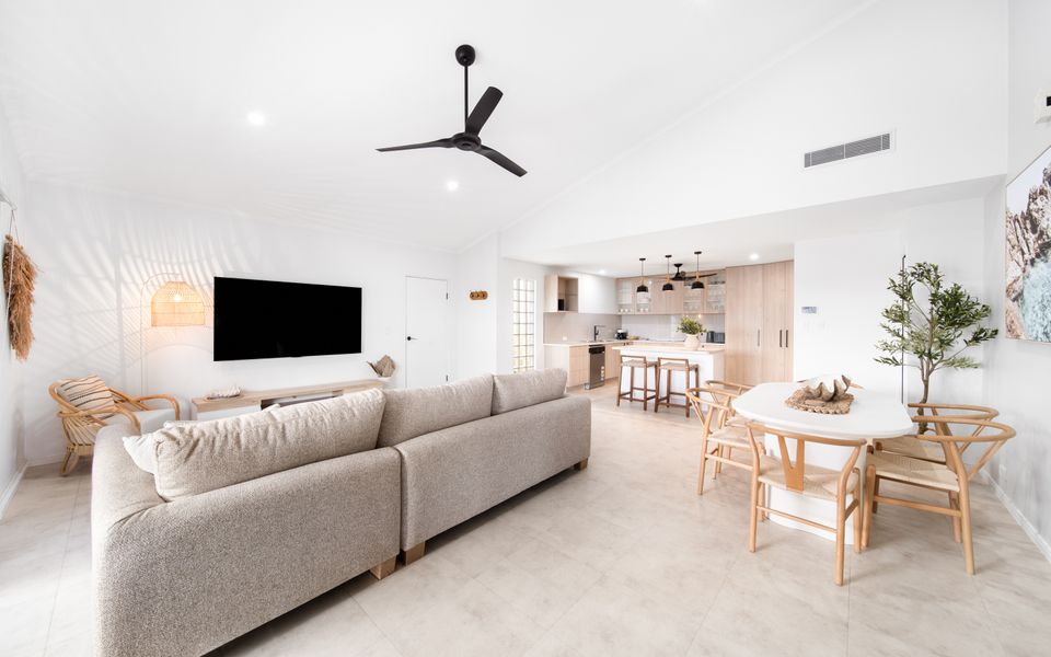 Unit 4 Tuscany Shores