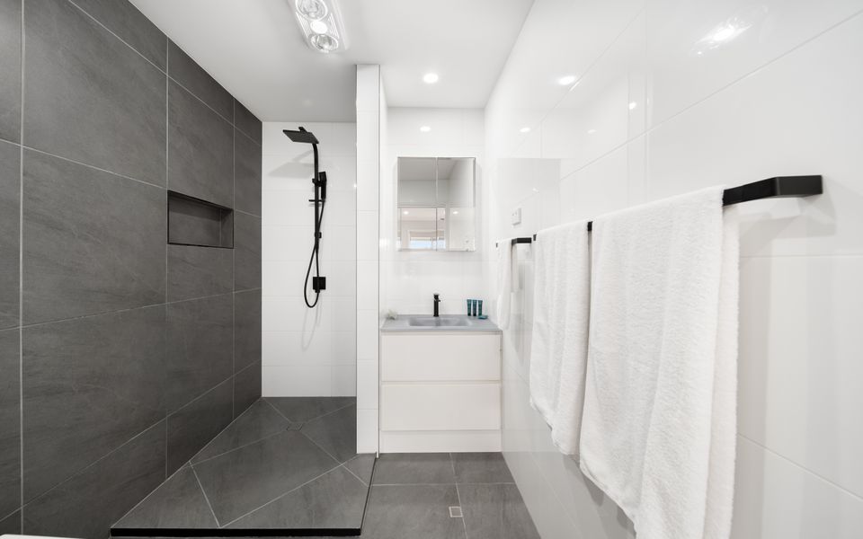 Unit 4 Tuscany Shores