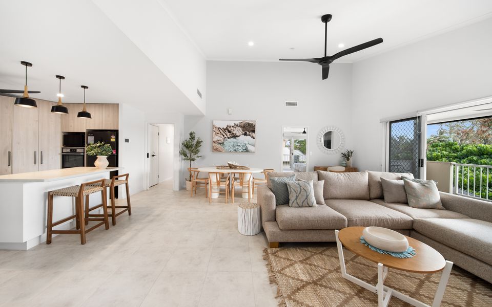 Unit 4 Tuscany Shores