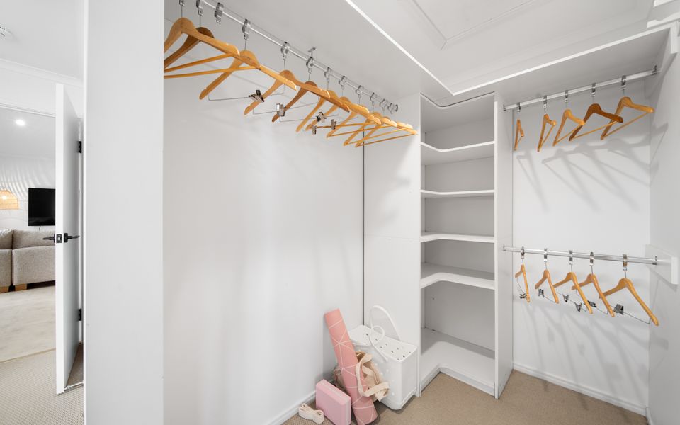 Unit 4 Tuscany Shores