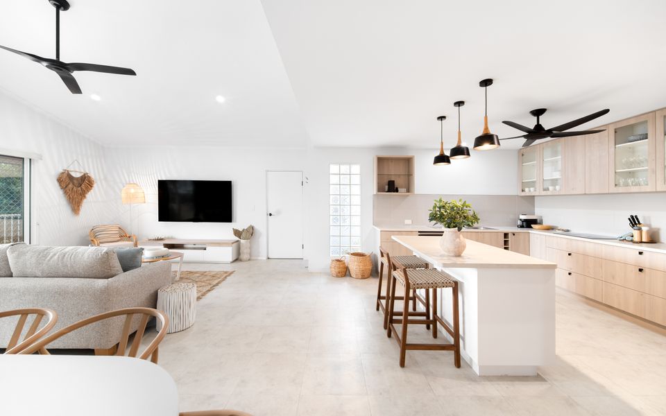 Unit 4 Tuscany Shores