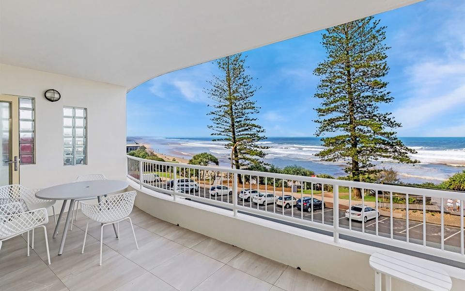 Coolum Baywatch Luxury Style Penthouse
