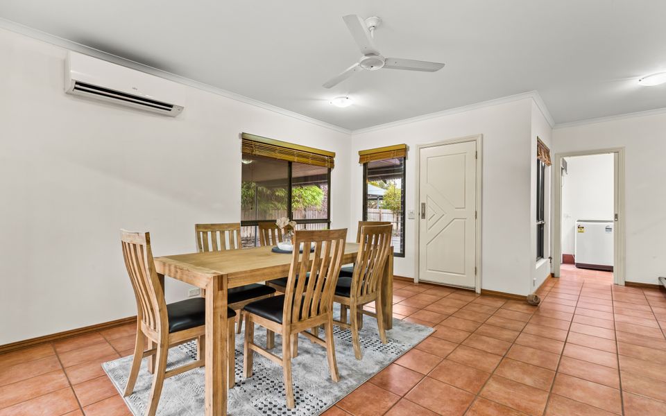 Demco Beach Retreat