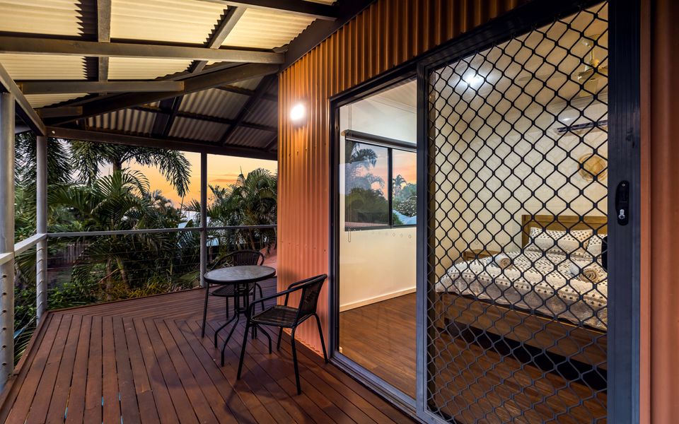 Demco Beach Retreat