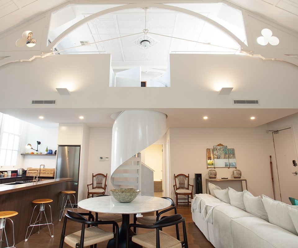 Mezzanine Magic, Bondi Junction (ISYD)