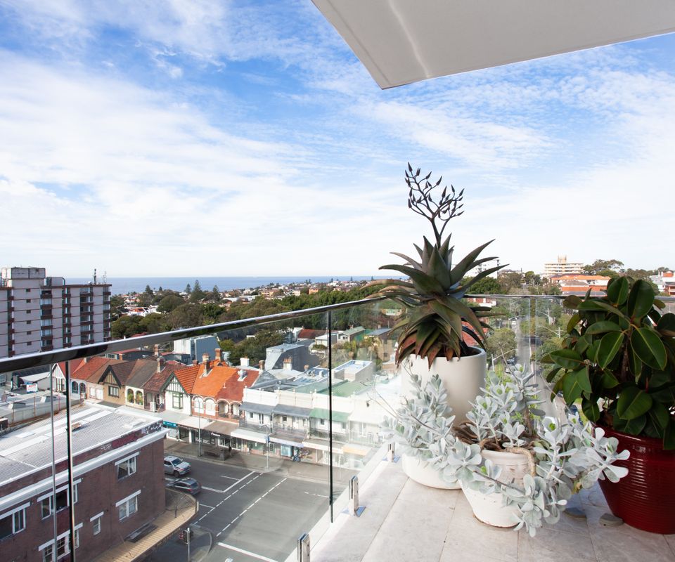 The Bondi Escape ISYD