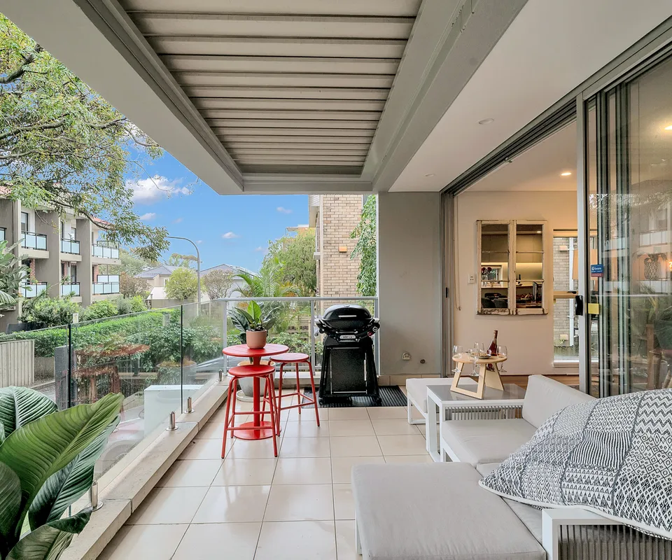 Salty Oasis, Bondi Beach ISYD