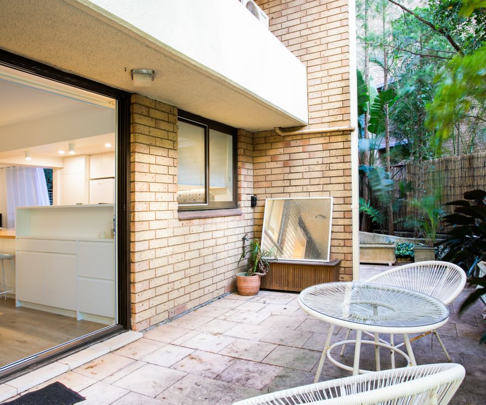 Tewkesbury Courtyard, Darlinghurst I90
