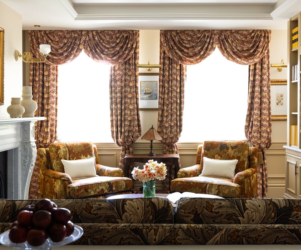 Darling Manor IBO