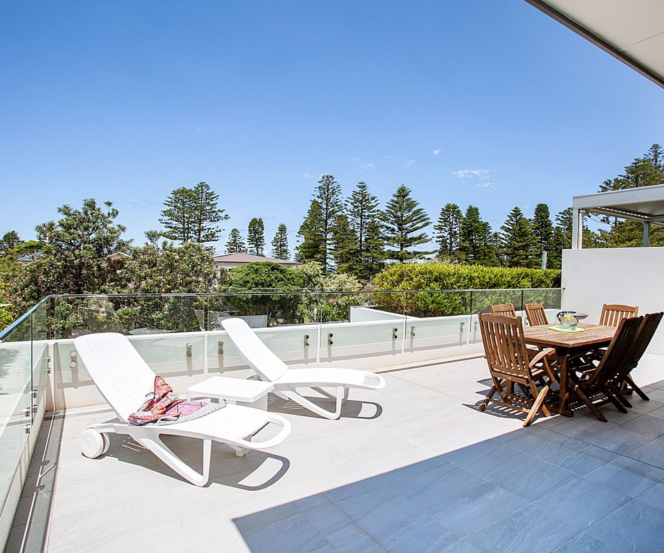 Paradise Escape Narrabeen IH